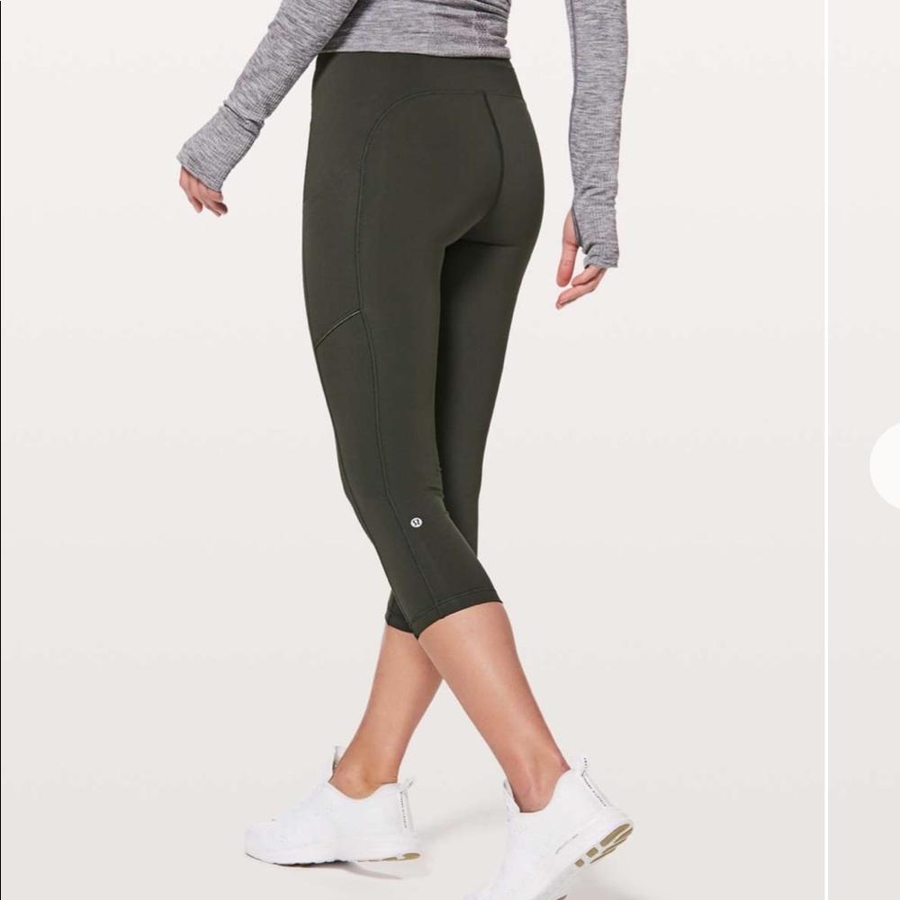 🚫SOLD🚫Lululemon speed up crop